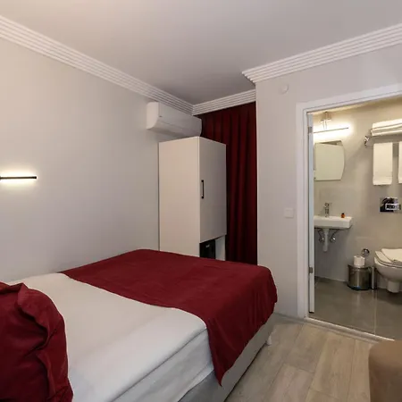 Istanbul Holiday Hotel Exterior photo