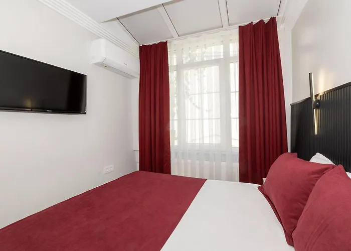 Istanbul Holiday Hotel
