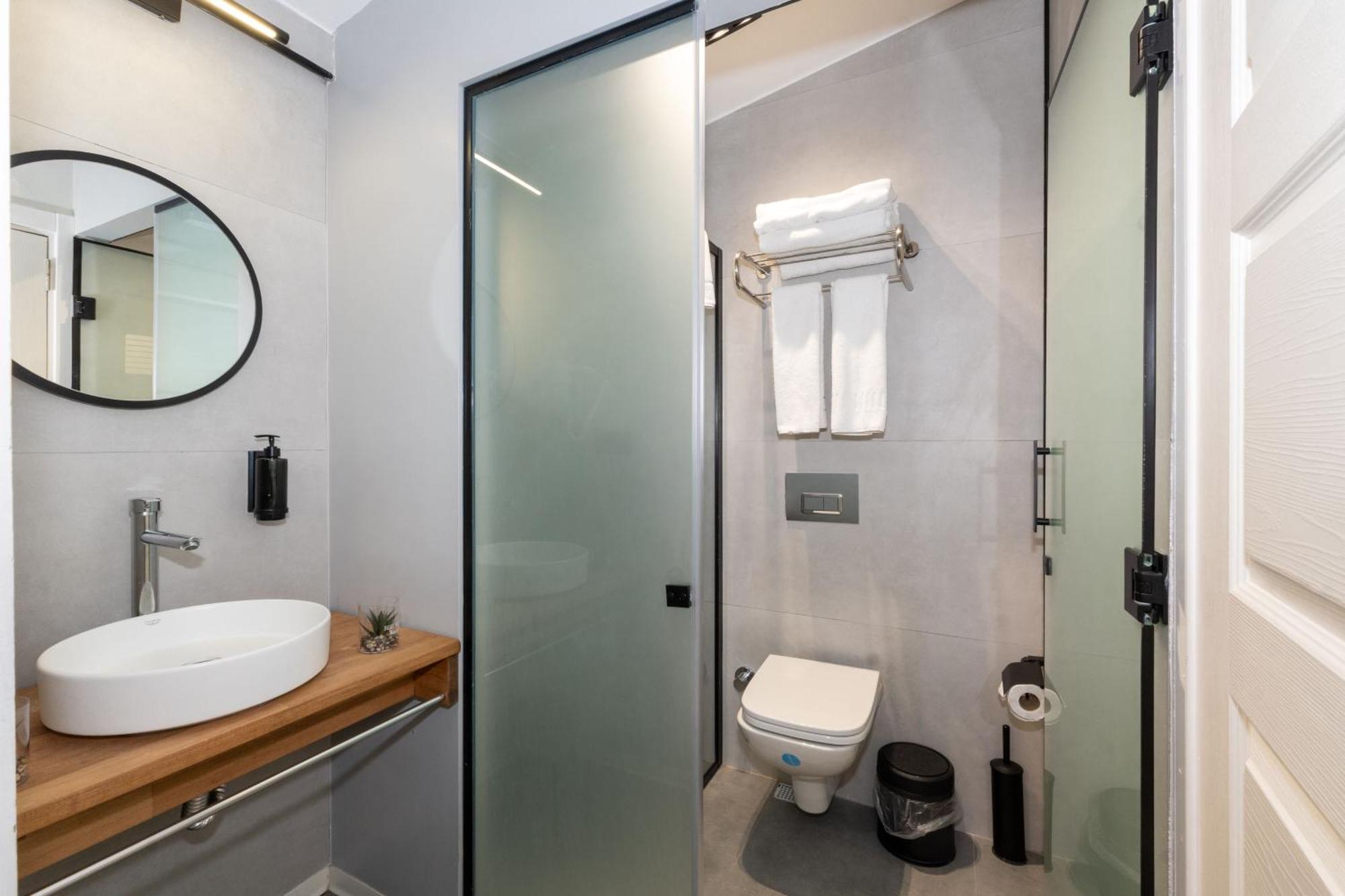 Istanbul Holiday Hotel Hotel 3*