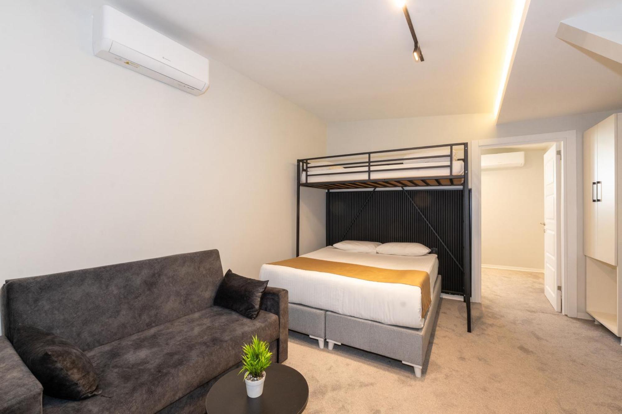 Istanbul Holiday Hotel Стамбул