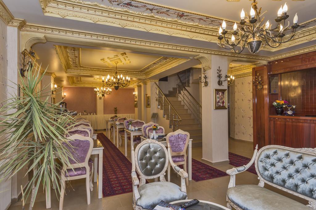 Отель Istanbul Holiday Hotel Стамбул