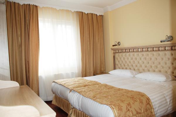 Istanbul Holiday Hotel Hotel 3*